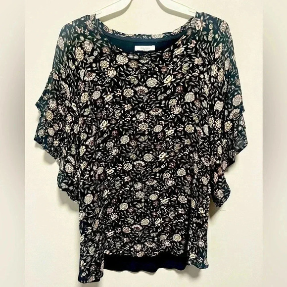 Maurice’s size medium blouse top like new - Picture 1 of 3
